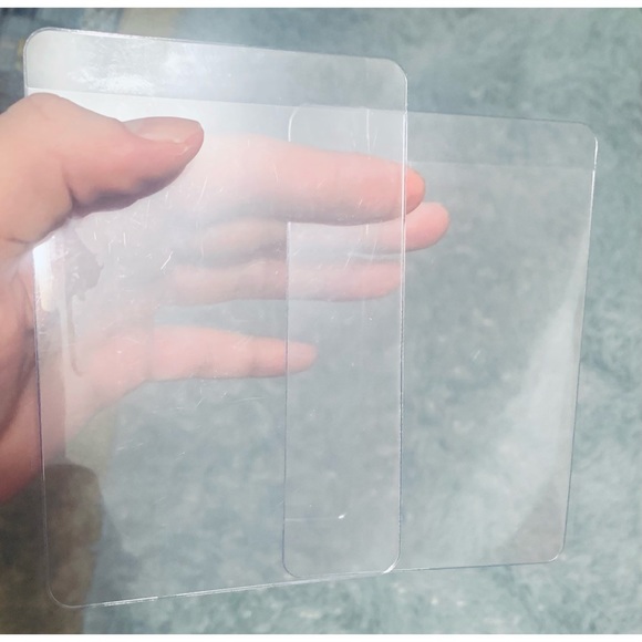 SOLD - 3 Pokémon Card Bundle + 1 Pin • Ultra Rare Black Star Promos - Picture 7 of 9